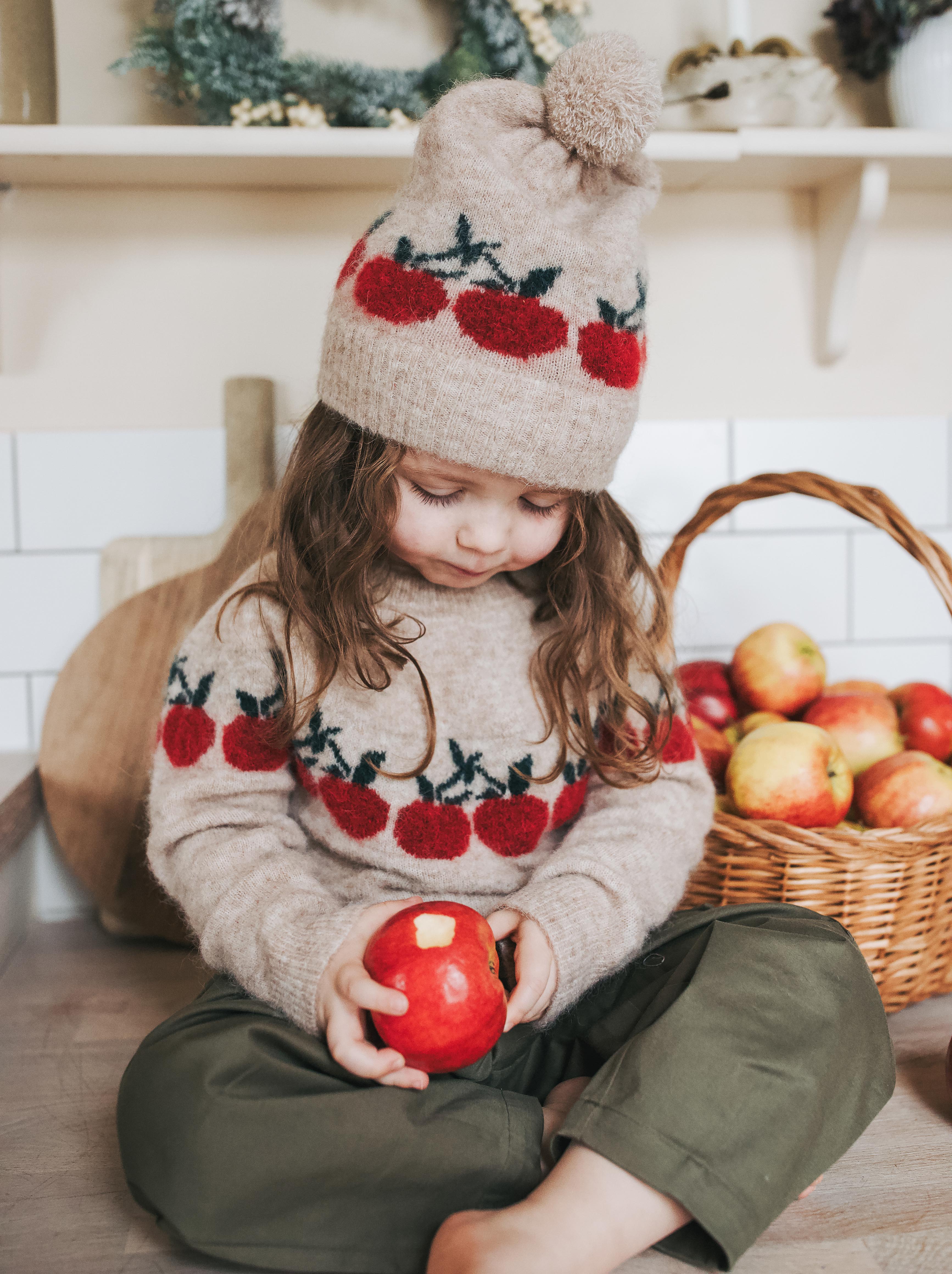 FLIINK / STAR DOT BEANIE / HUE SANDSHELL MED ÆBLER