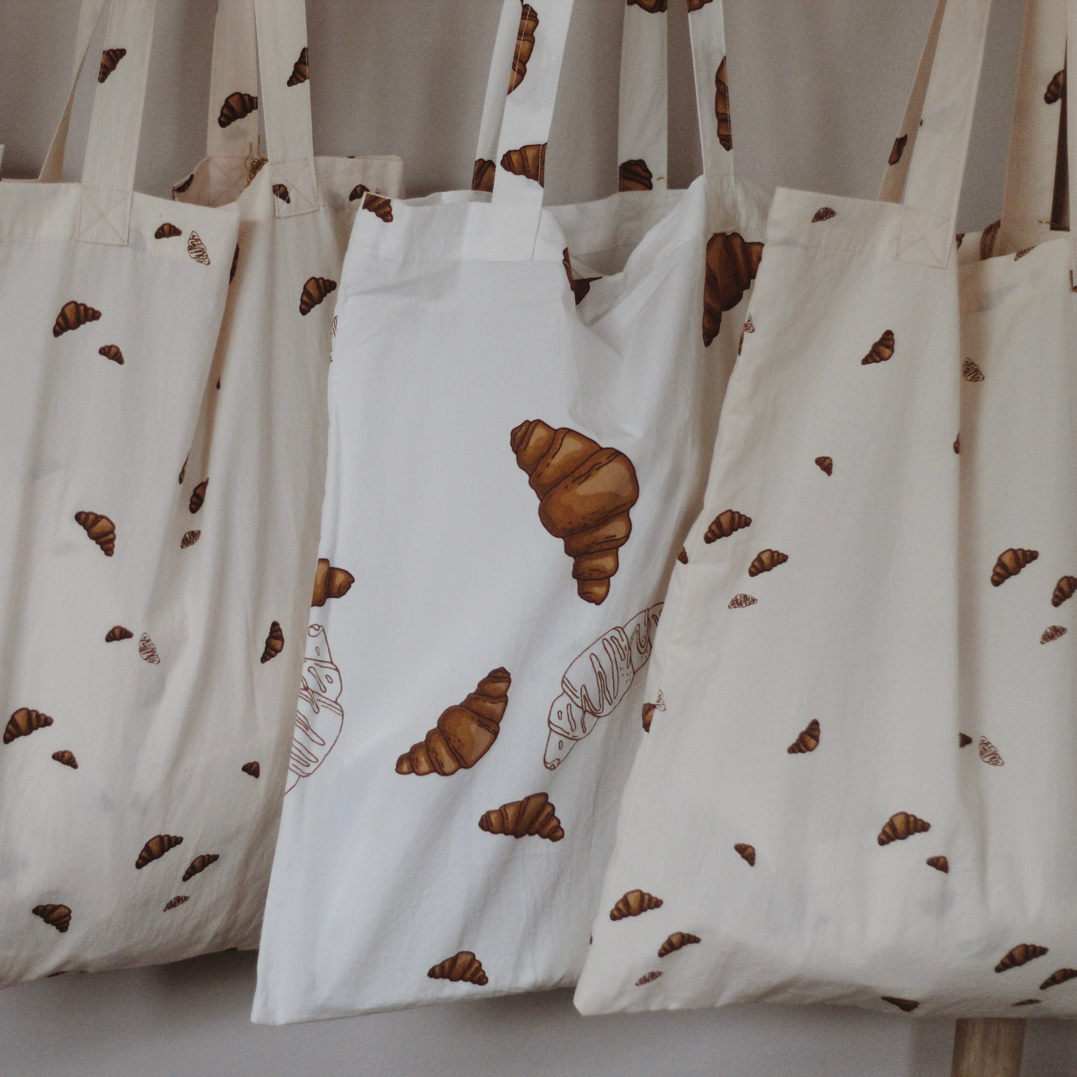 VACVAC Studio / TOTEBAG - MINI CROISSANT