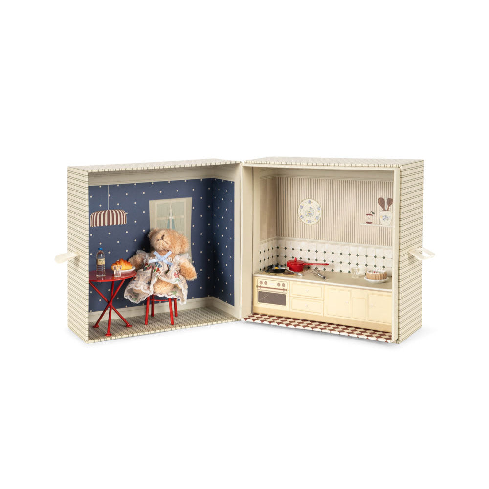 KONGES SLØJD / TINY KITCHEN