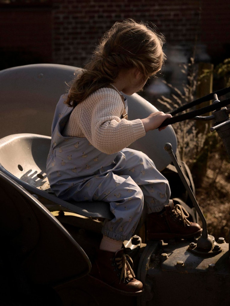 LIL’ ATELIER / LADRY10 RAIN SET AOP FO - ZEN BLUE SWAN - Mini Monde Copenhagen