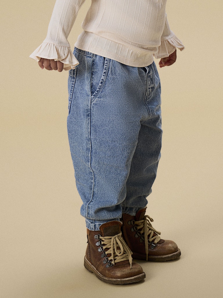 LIL’ ATELIER / TAYA LOOSE JEANS – MEDIUM BLUE DENIM