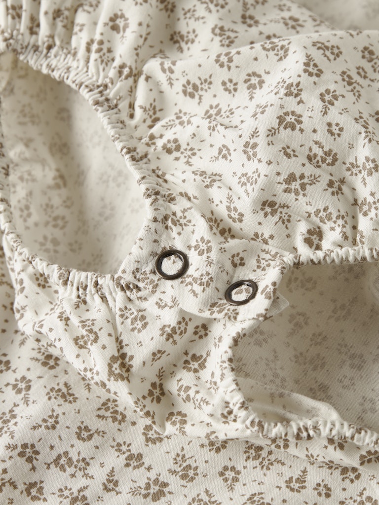 LIL’ ATELIER / FJOLA SS LØS BODYKJOLE - COCONUT MILK