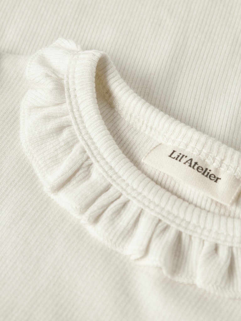 LIL’ ATELIER / FRIJO LS SLIM BLUSE - COCONUT MILK