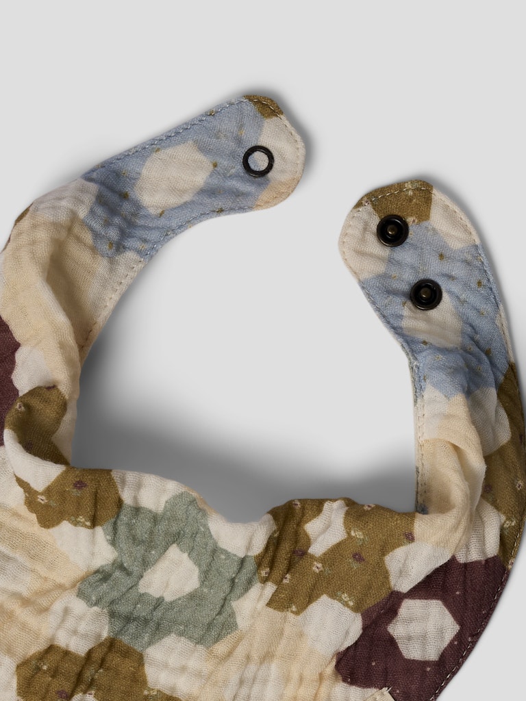 LIL’ ATELIER / TALIA HAGESMÆK – COCONUT MILK