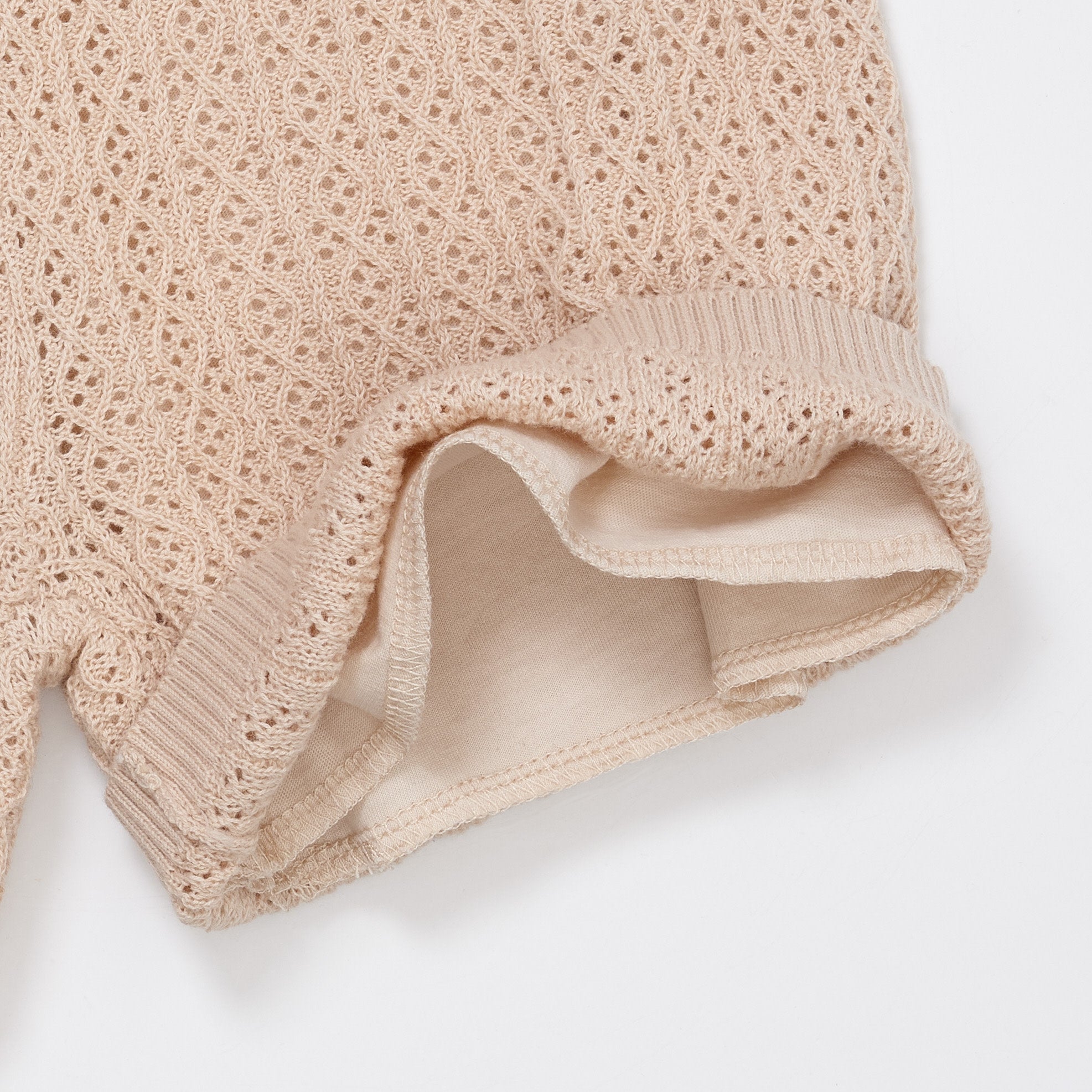 COPENHAGEN COLORS / POINTELLE KNITTED CABLE CARDIGAN - SAND/CREME