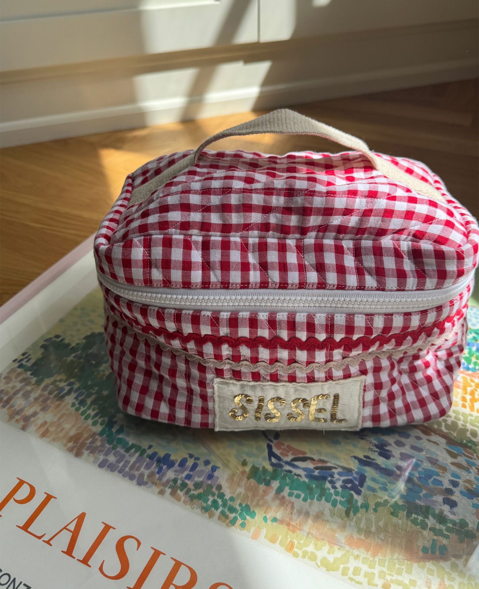 SISSEL EDELBO / SISSEL BUCKET BAG - RED CHECKS