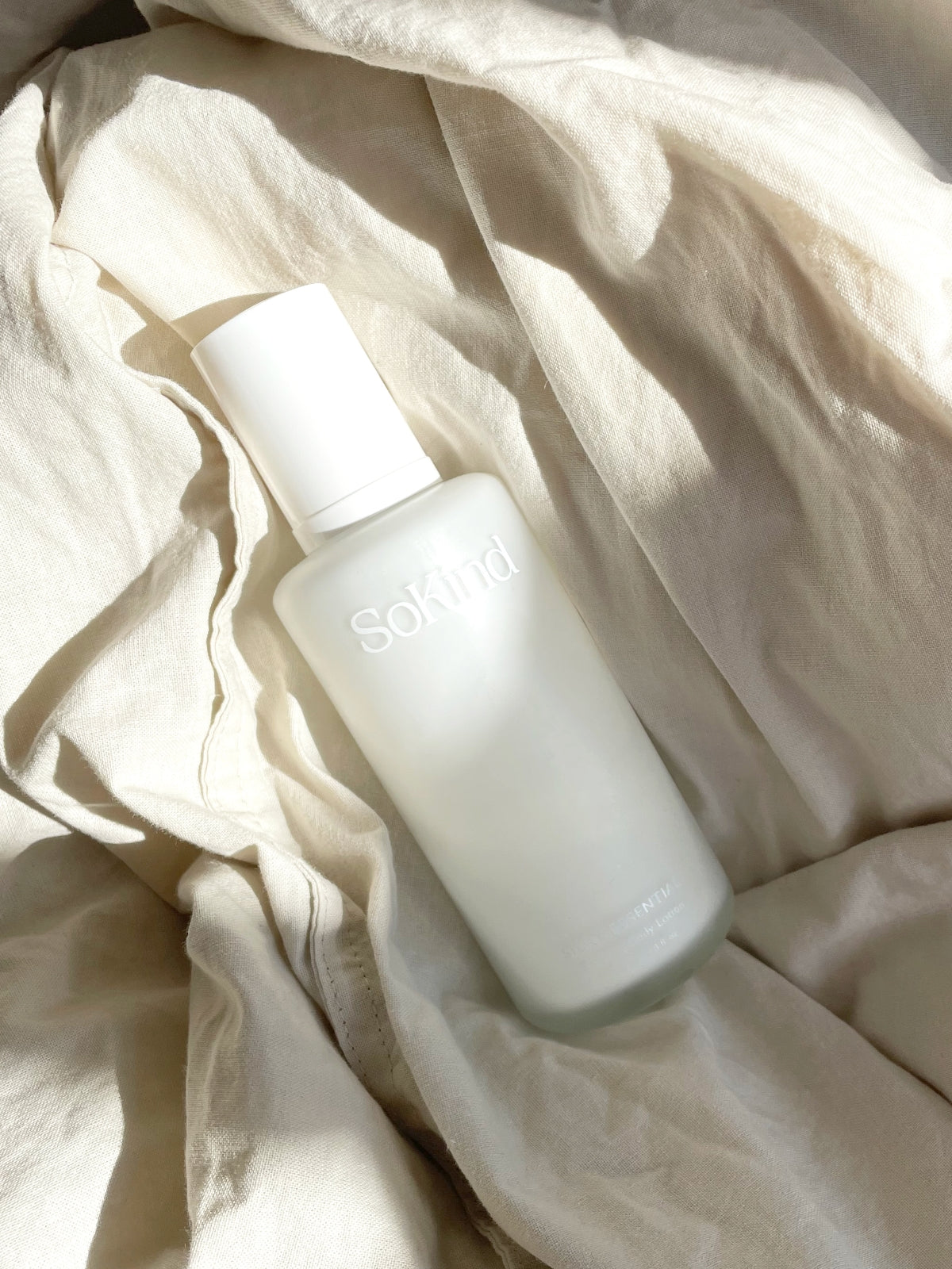 SoKind / SILKY ESSENTIAL - FUGTGIVENDE BODYLOTION