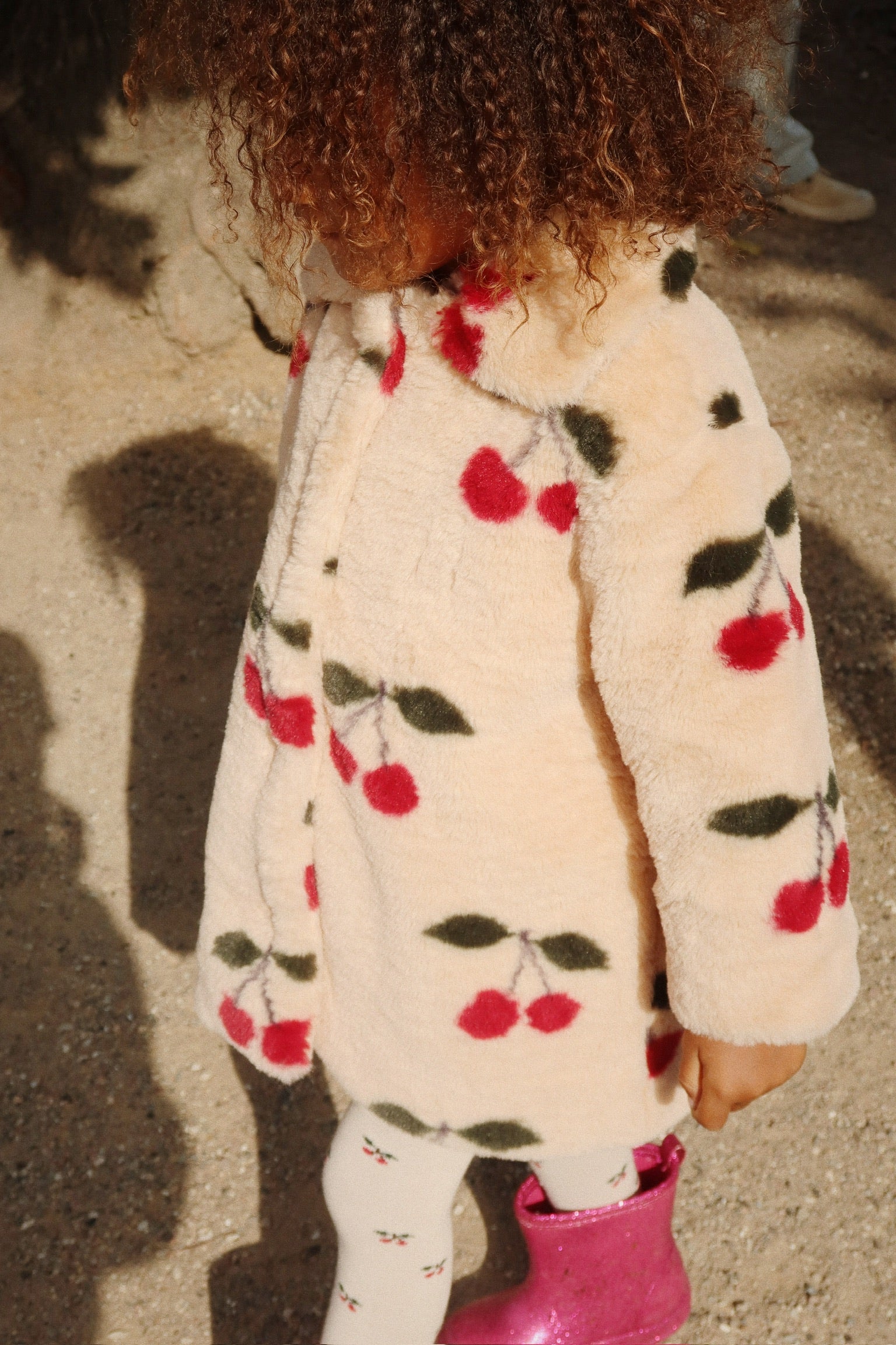 KONGES SLØJD / FUZZIE FRAKKE - GRANDE CERISE