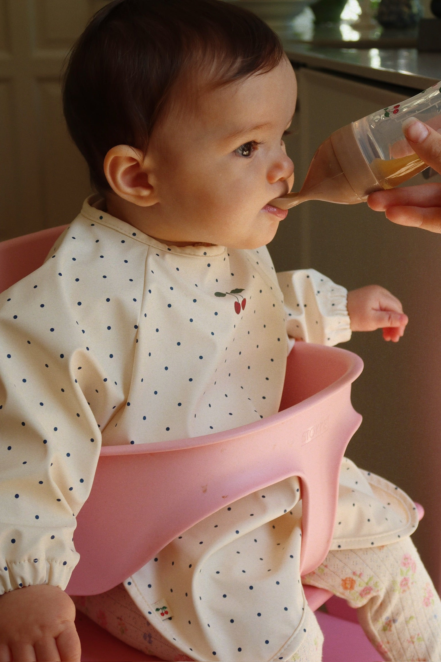 KONGES SLØJD / 2 PAK HAGESMÆK MED ÆRMER - NAVY DOT/RAIN WASHED