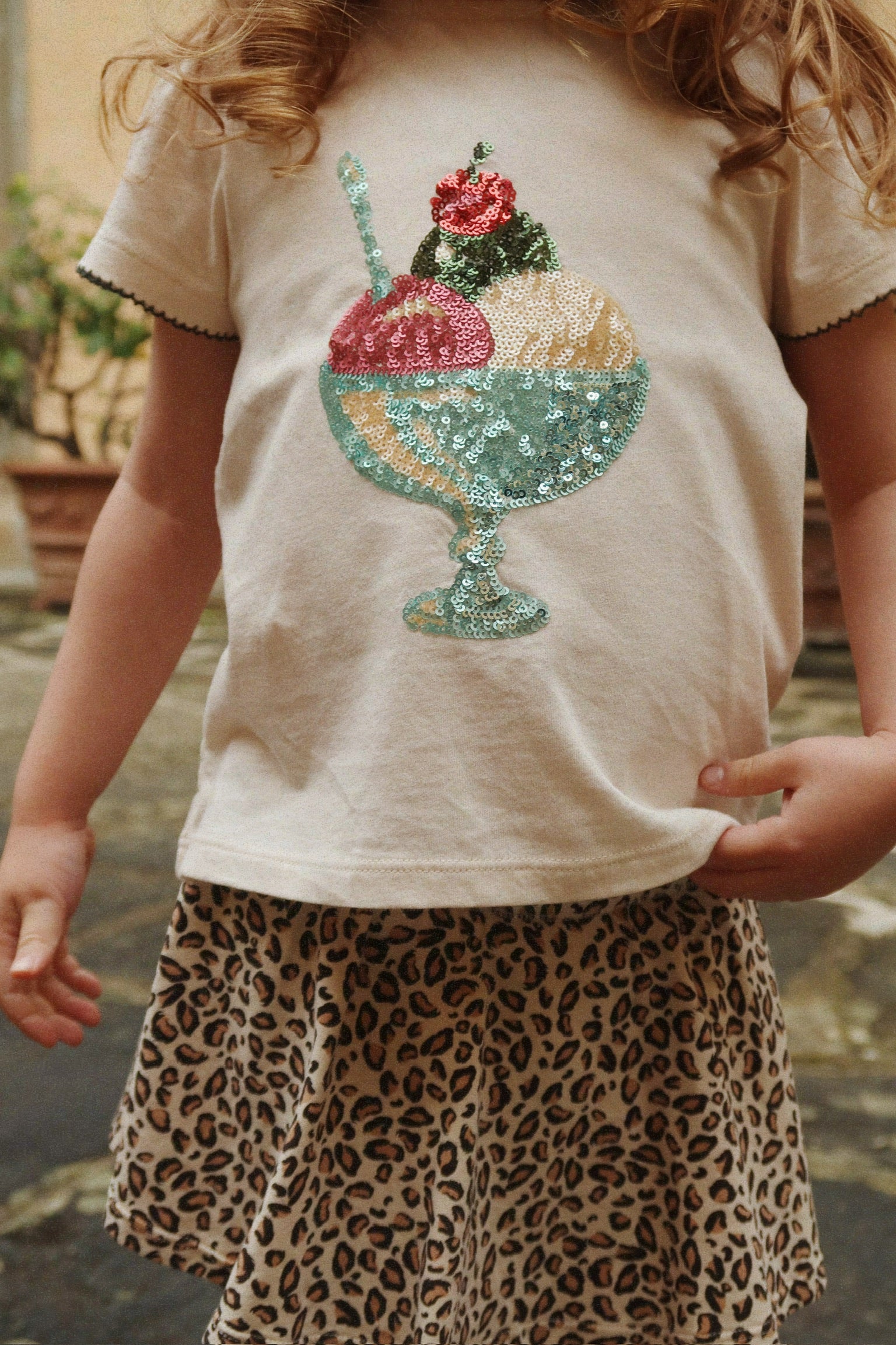 KONGES SLØJD / FAMO PUFF T-SHIRT - BUTTERCREAM - Mini Monde Copenhagen