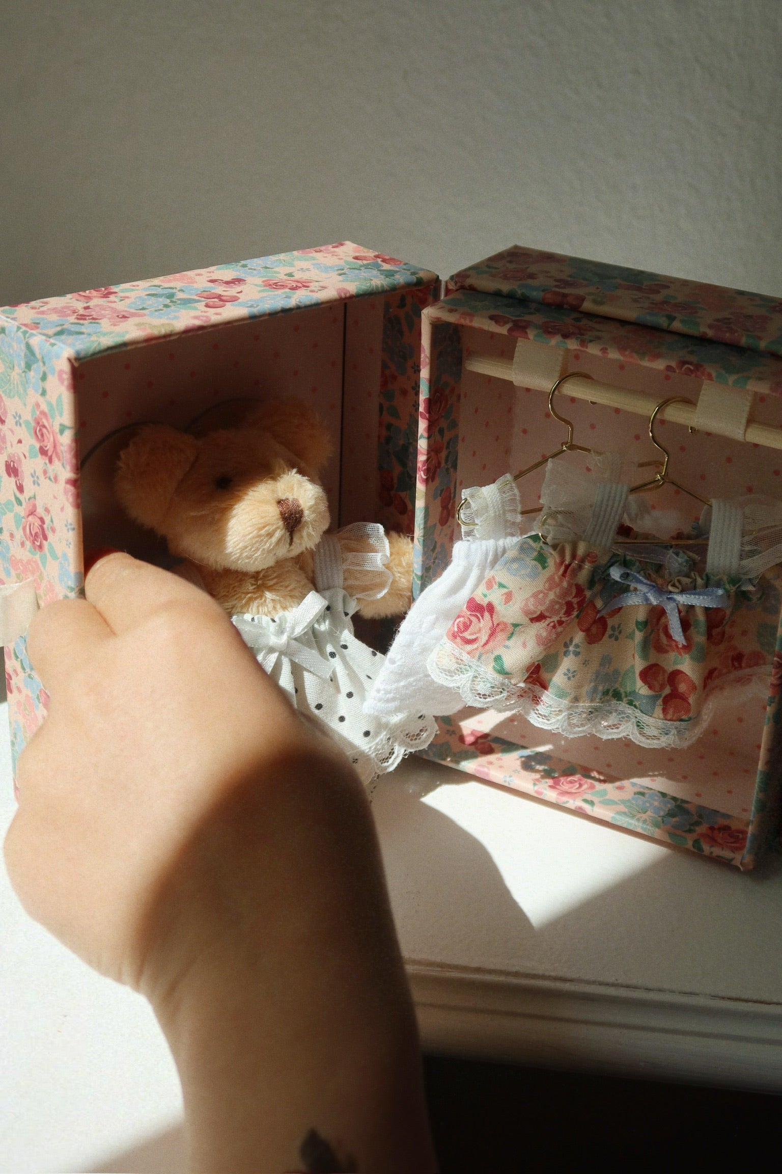 KONGES SLØJD / TINY TEDDY DRESS UP