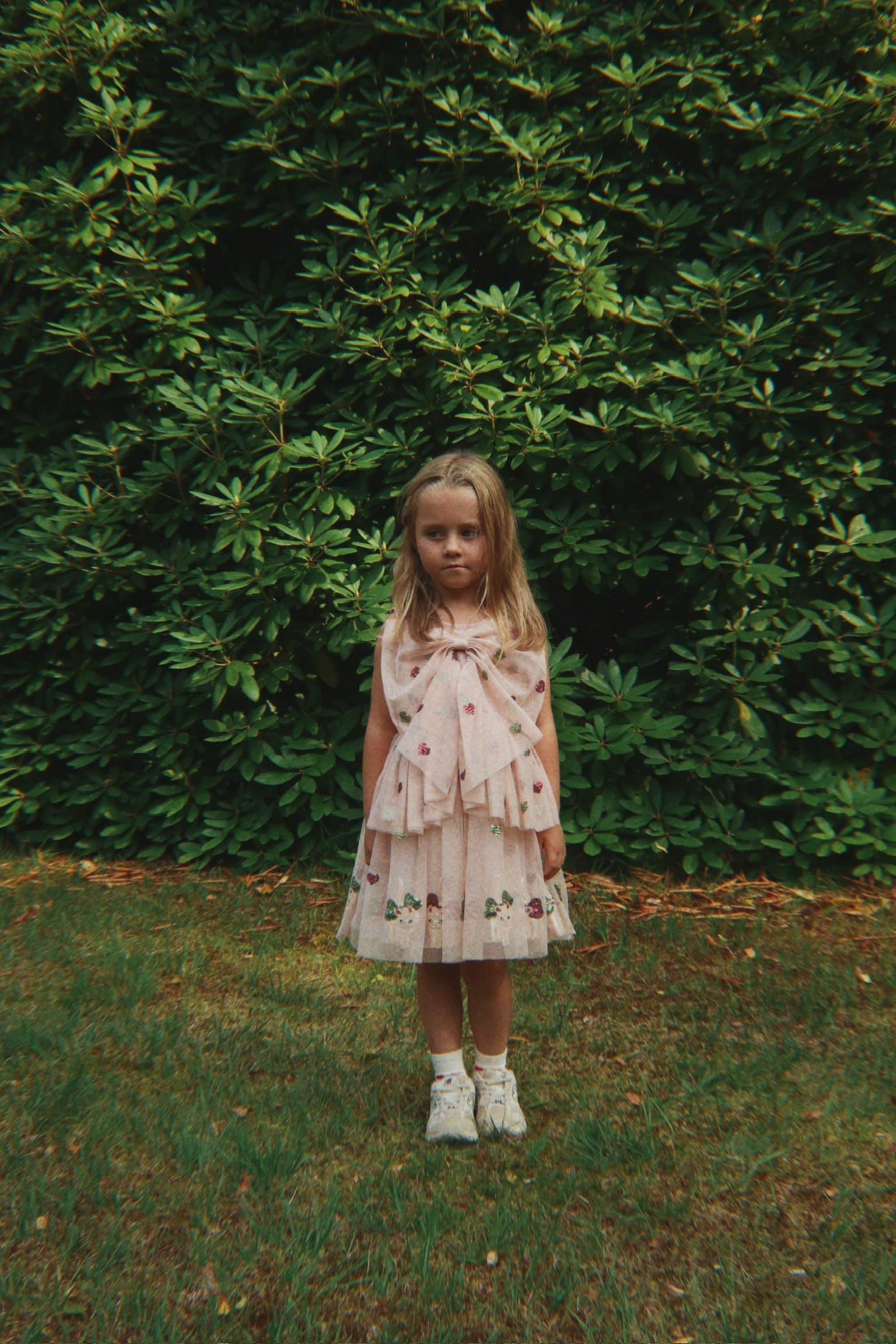 KONGS SLØJD / YVONNE BOW KJOLE - BOW KITTY