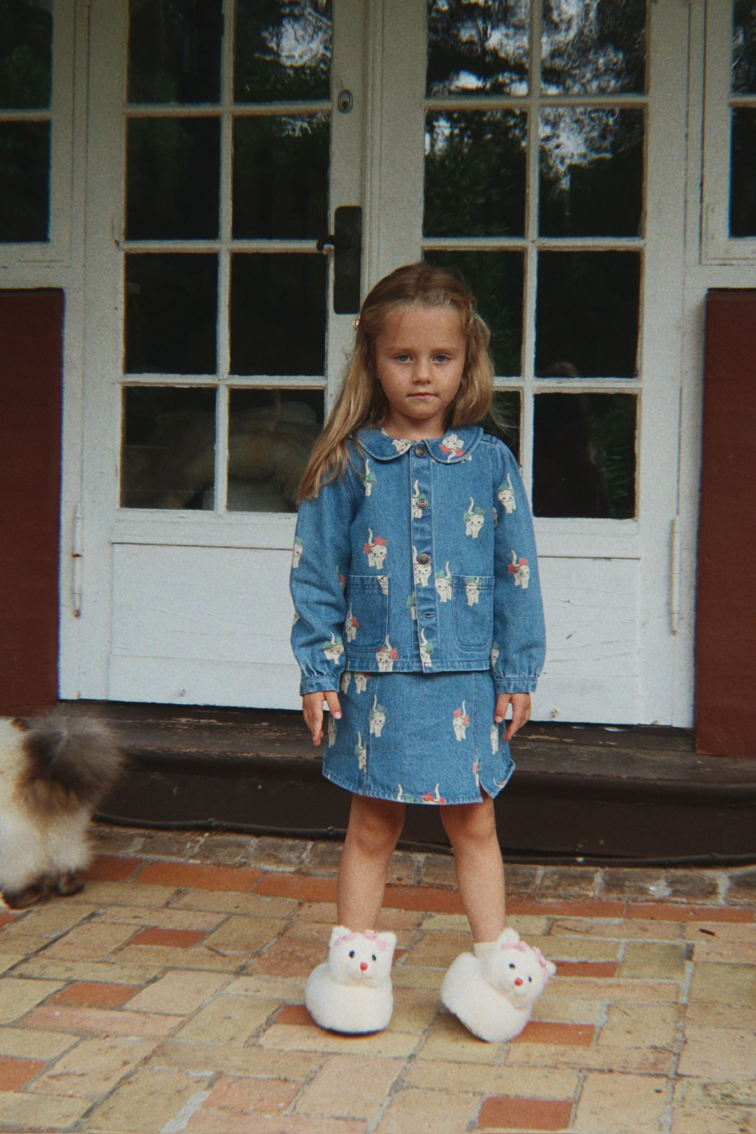 KONGES SLØJD / SUTSKO - KITTY